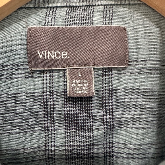 Vince Long Sleeve Lightweight Button-Down Shirt Blue Plaid Large - Picture 3 of 5